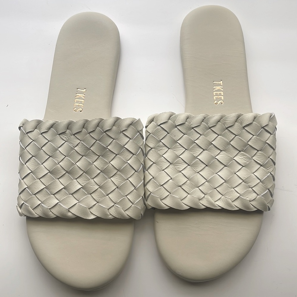 TKEES Sandals